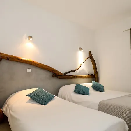 Macchie E Fiori 3* Pianottoli-Caldarello (Corsica)