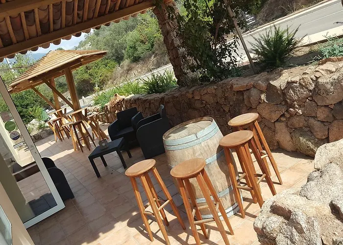 Macchie E Fiori 3* Pianottoli-Caldarello (Corsica)