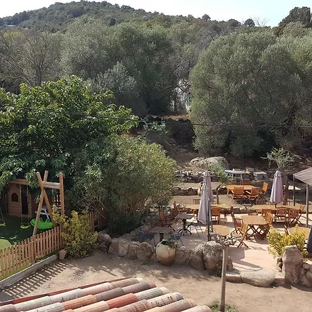 Macchie E Fiori 3* بيانوتولي-كالداريلو